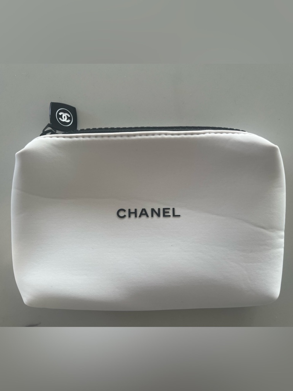 Custom Upcycled Chanel Beauté Clear Bag - Authentic Charms, Ribbon & Makeup Bag - Picture 10 of 16